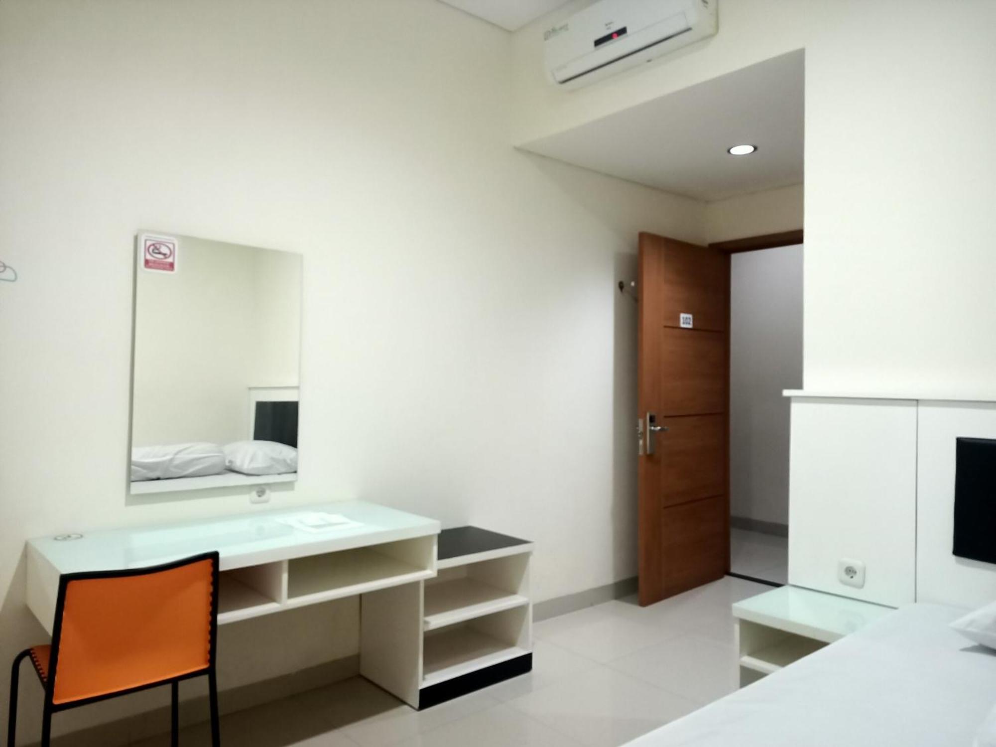 Oyo 93538 Millow Kost Near Gedung Rektorat Iain Parepare Dış mekan fotoğraf